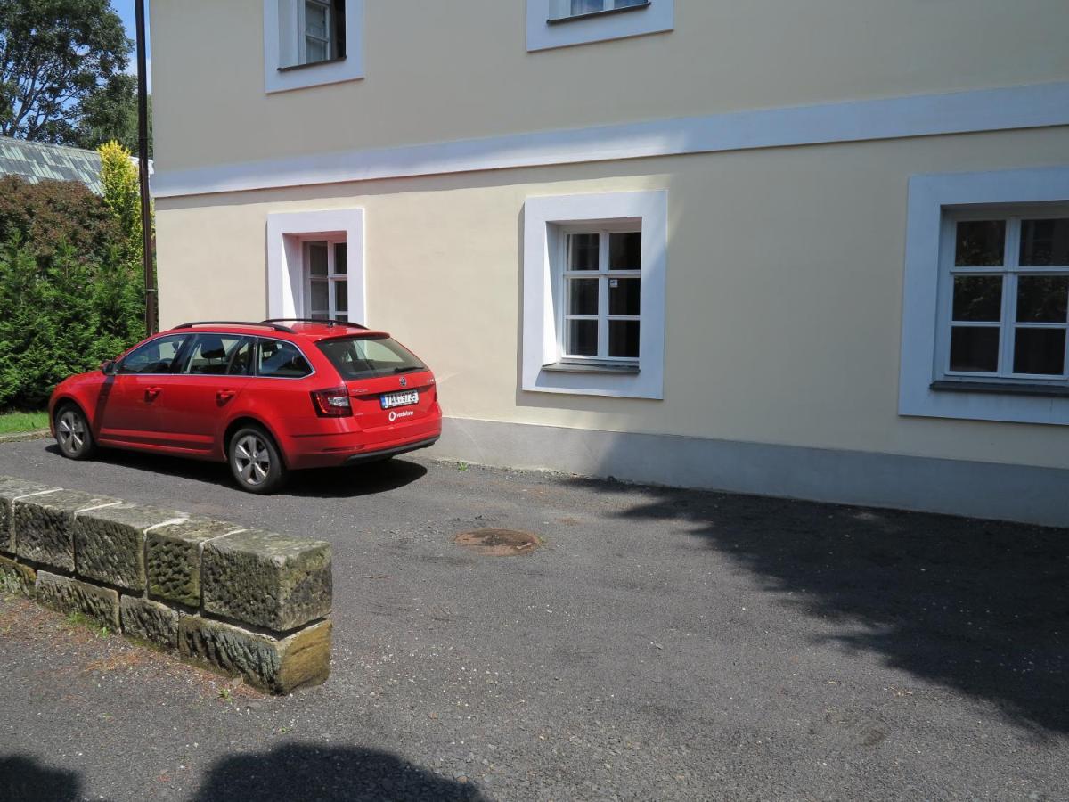 Zamecky Penzion Sloup Sloup  Exterior foto